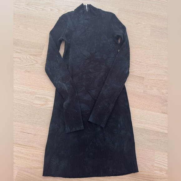Cotton Citizen Black Long Sleeve Dress - Picture 1 of 3